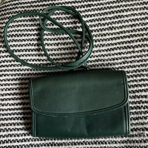 RARE Vintage Coach Envelope Wallet Crossbody Bag